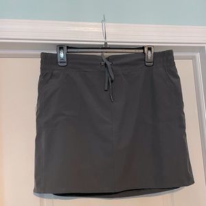 Dark gray skort